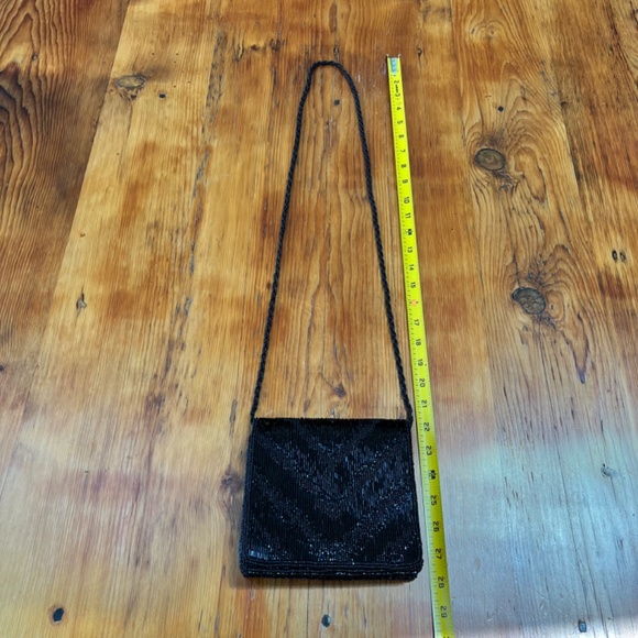 La Regale Beaded‎ Evening Clutch w/ Beaded Chain Black Women's O/S EUC - Picture 4 of 8